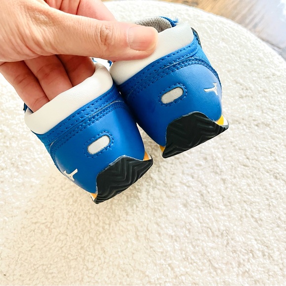 Mikihouse x Mizuno Limited Edition Baby Sneakers - Picture 5 of 8